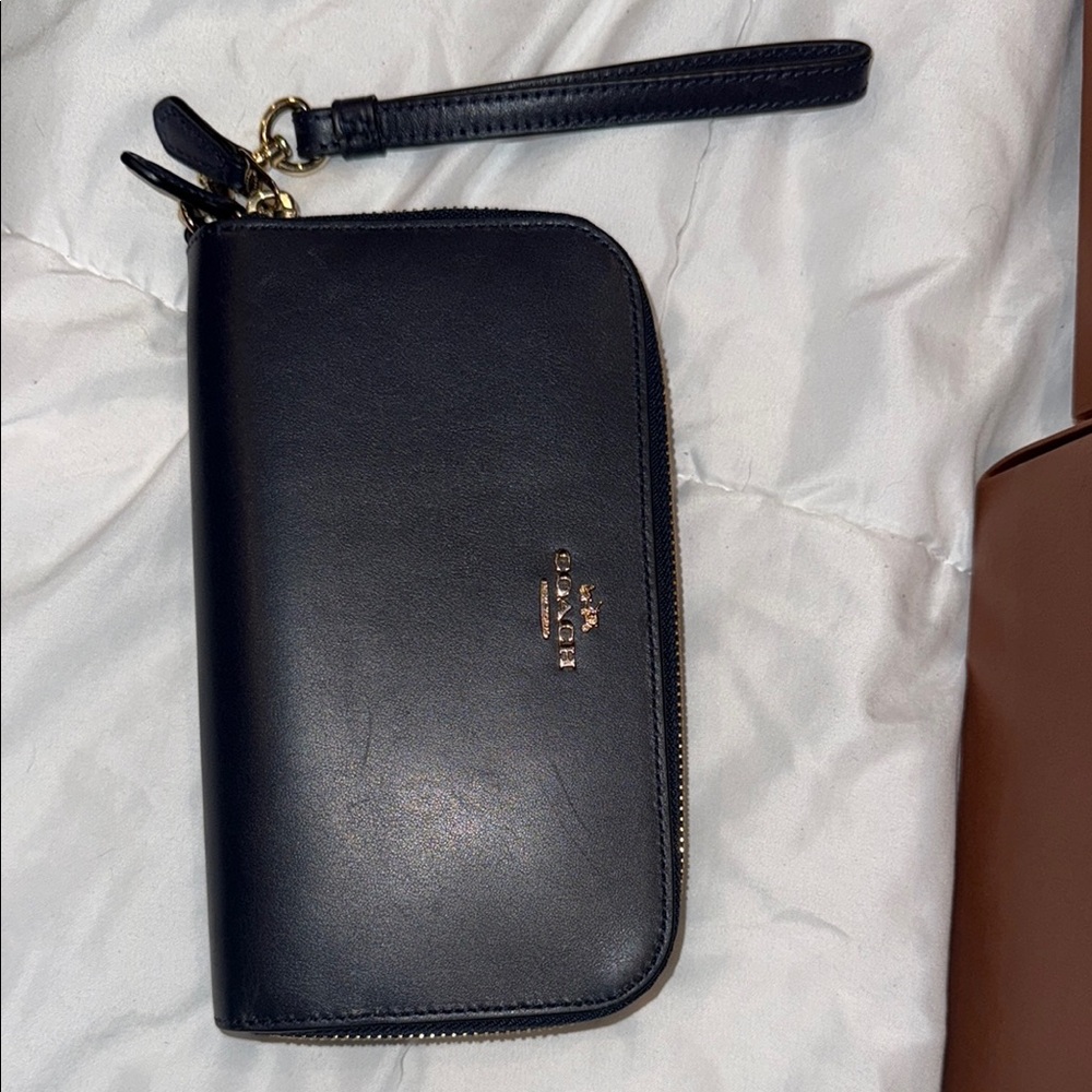 Coach Blue Clutch or Wallet - Picture 3 of 11